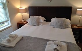 The Bath House Apartments - Free 1St Breakfast - Free Parking